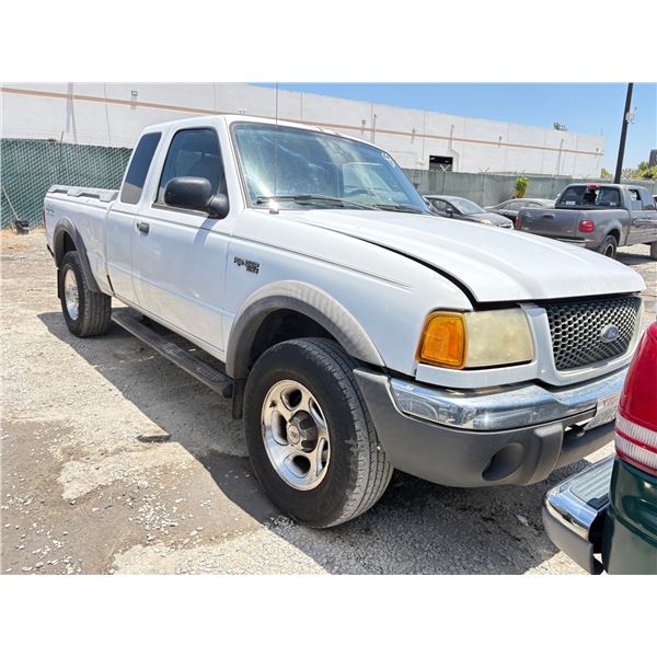 FORD RANGER 2001 SALV/T