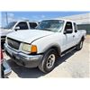 Image 2 : FORD RANGER 2001 SALV/T