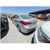 Image 4 : HYUNDAI ELANTRA 2014 T