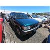Image 2 : NISSAN PATHFINDER 1996 T-DONATION
