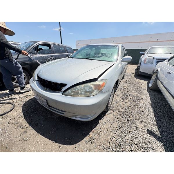 TOYOTA CAMRY 2002 T