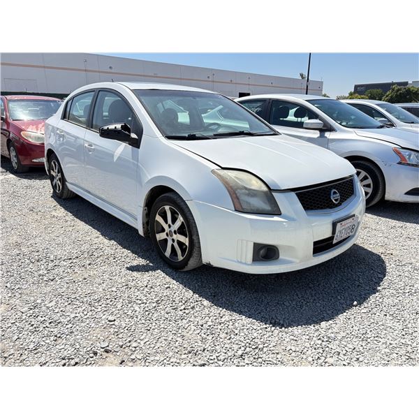 NISSAN SENTRA 2012 SALV/T