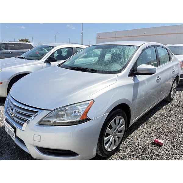NISSAN SENTRA 2013 SALV/T