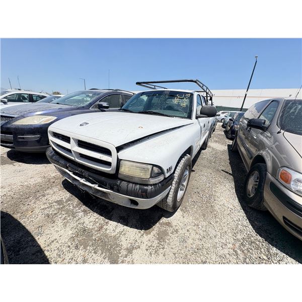 DODGE DAKOTA 2000 ADT