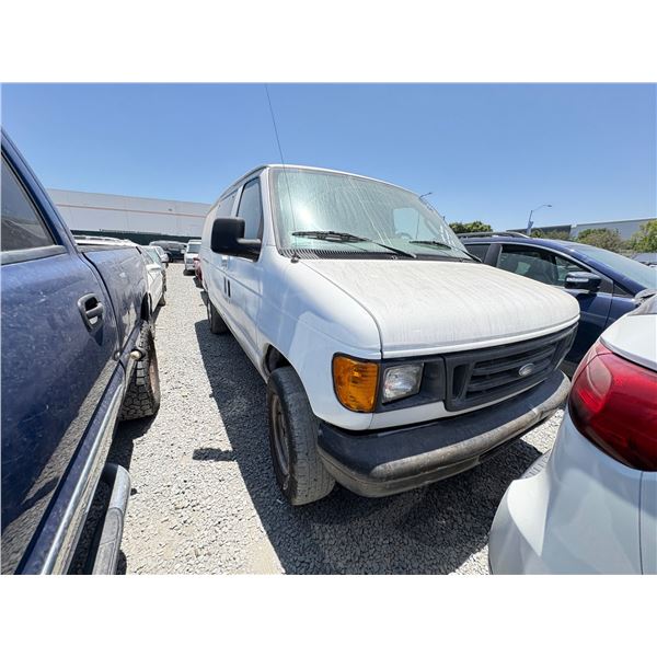 FORD E250 2005 T