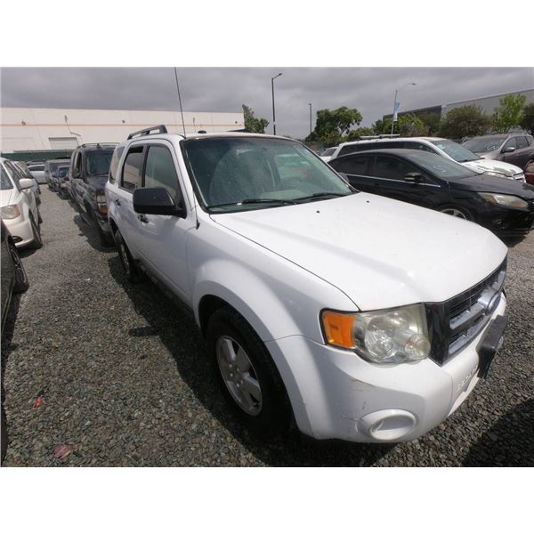 FORD ESCAPE 2011 T-DONATION