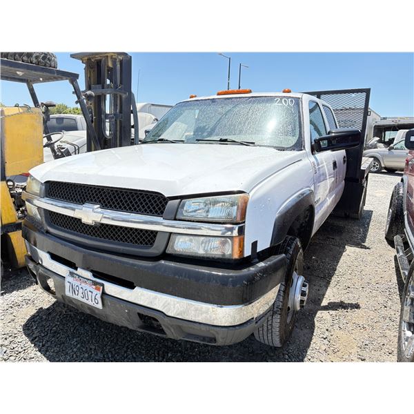 CHEVY SILVERADO 2004 T-DONATION
