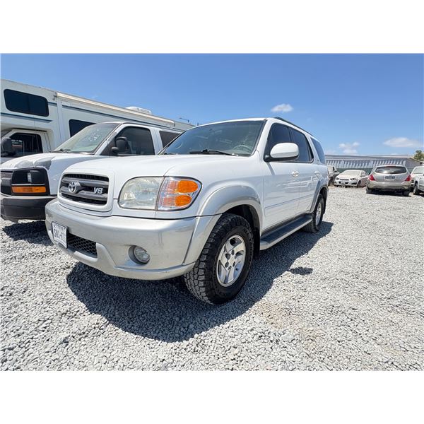 TOYOTA SEQUOIA 2003 O/S-TITLE
