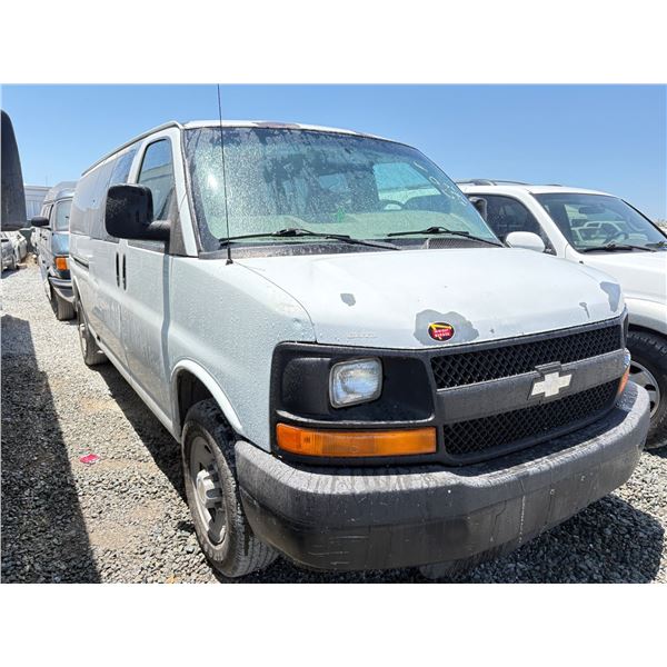 CHEVY EXPRESS 2003 T-DONATION