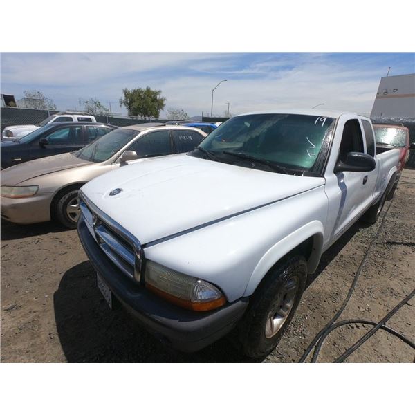 DODGE DAKOTA 2004 T-DONATION