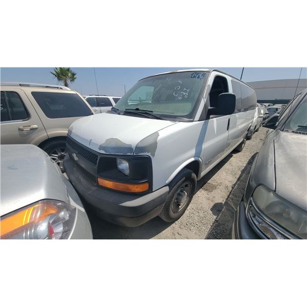 CHEVY EXPRESS 2003 T-DONATION