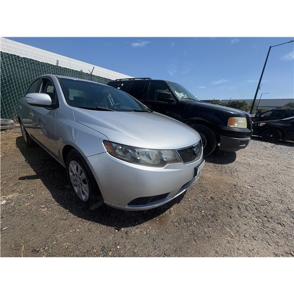 KIA FORTE 2010 ADT