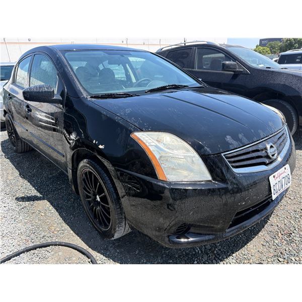 NISSAN SENTRA 2012 SALV/T-2DAYS