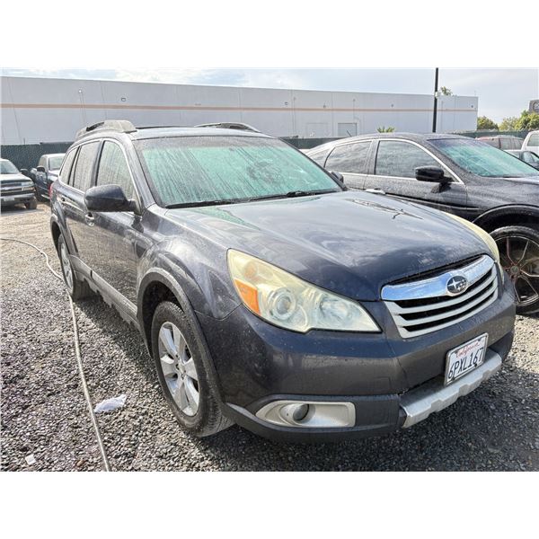 SUBARU OUTBACK 2011 T