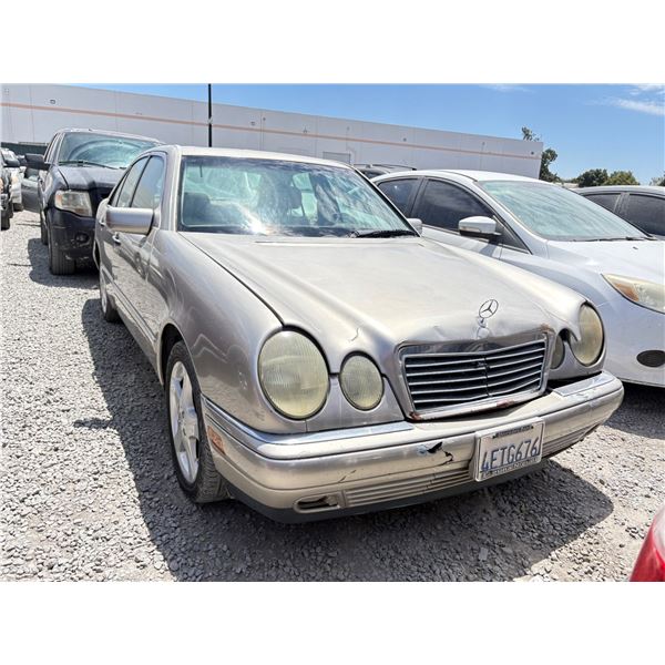 MERZ E CLASS 1999 ADT
