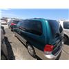 Image 4 : KIA SEDONA 2002 T-DONATION
