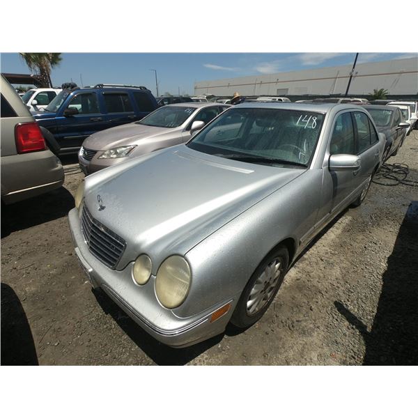 MERZ E CLASS 2001 T-DONATION