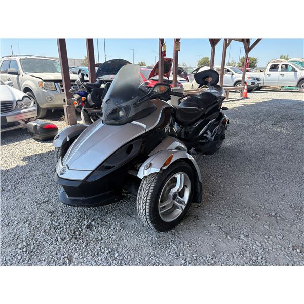 CAN-AM SPYDER 2008 ADT/DON/EXPORT