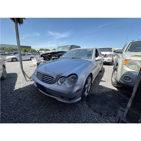 MERZ C CLASS 2006 T