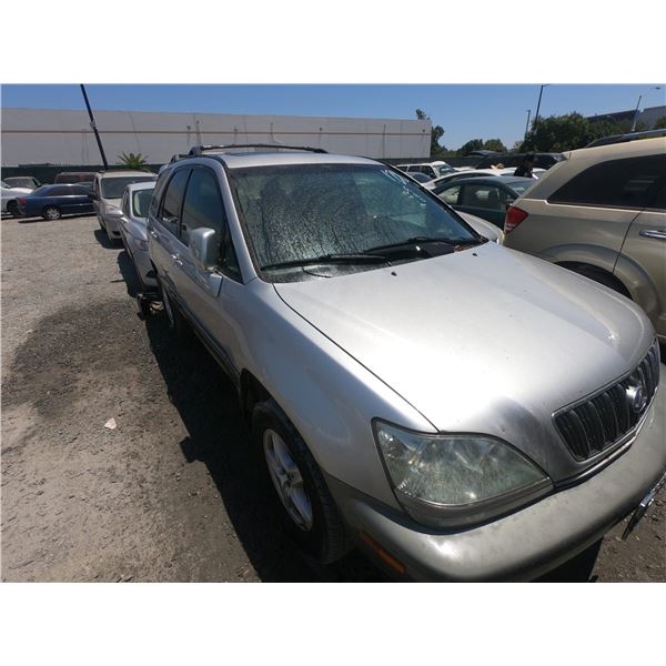 LEXUS RX 300 2001 T-DONATION