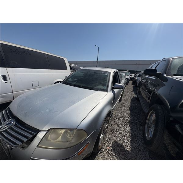 VOLKS PASSAT 2003 T-DONATION