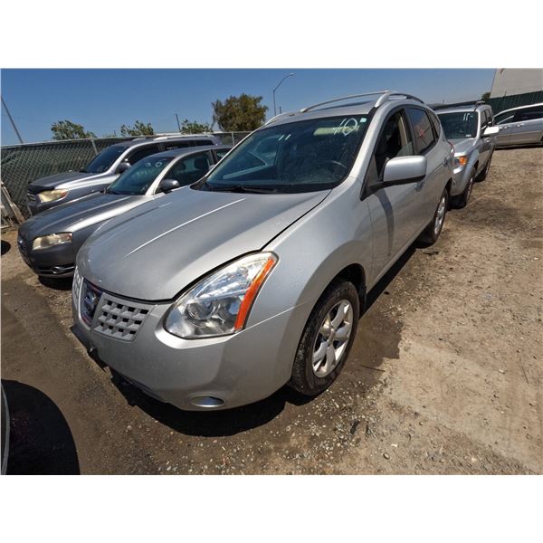 NISSAN ROGUE 2010 T-DONATION