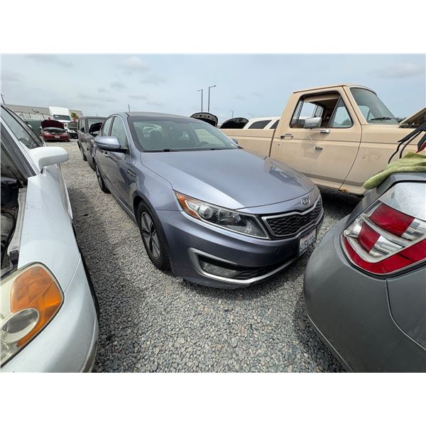 KIA OPTIMA 2011 T-DONATION