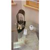 Image 1 : Trophy/Lamp. Cat A