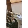 Image 3 : Trophy/Lamp. Cat A