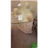 Image 1 : Glass Table Cat C