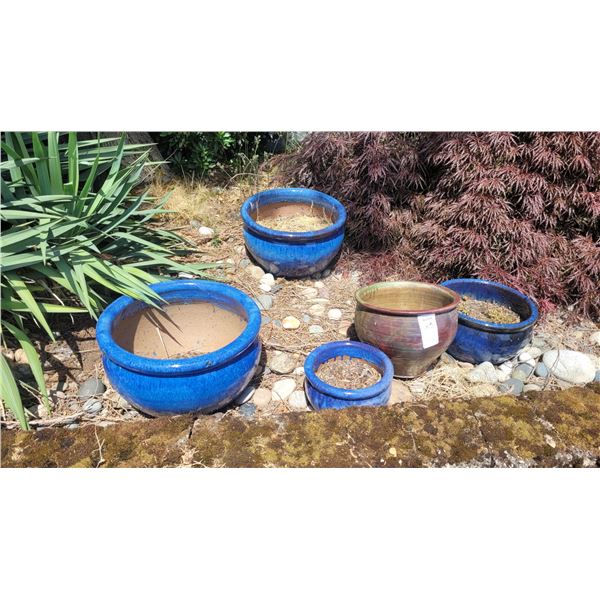 Ceramic pots Cat  A