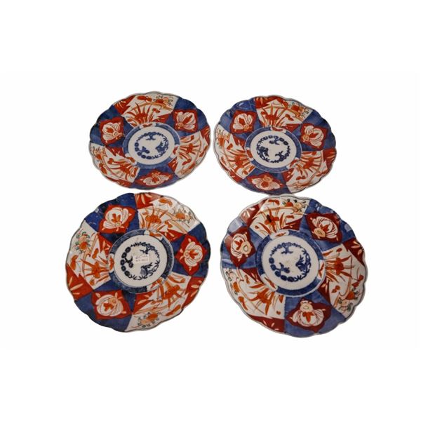 Japanese Meiji Imari Porcelain Plates