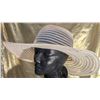 Image 4 : 6 Ladies Summer Hats in Various Styles and Materials
