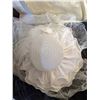 Image 10 : 5 Distinct Womens Hats Featuring Various Designs and a Veil Hat