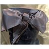 Image 6 : 5 Distinct Womens Hats Featuring Various Designs and a Veil Hat