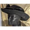 Image 8 : 5 Distinct Womens Hats Featuring Various Designs and a Veil Hat