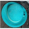 Image 7 : 5 Womans Hats with Matching Trio and Vintage Red Hat Box