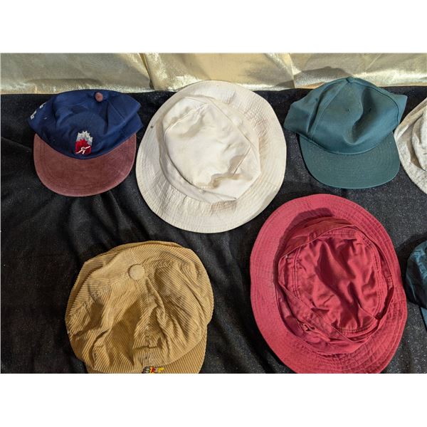 7 Various Caps and Bucket Hats With Diverse Styles