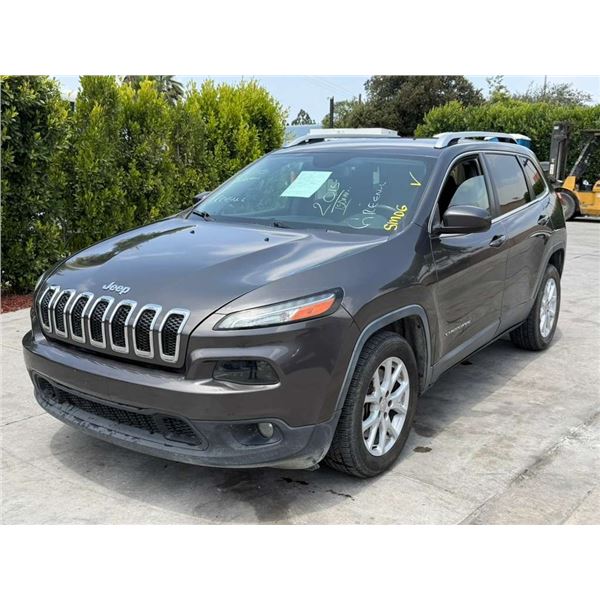 JEEP  CHEROKEE 2015 O/S-T SMOG-2 DAYS