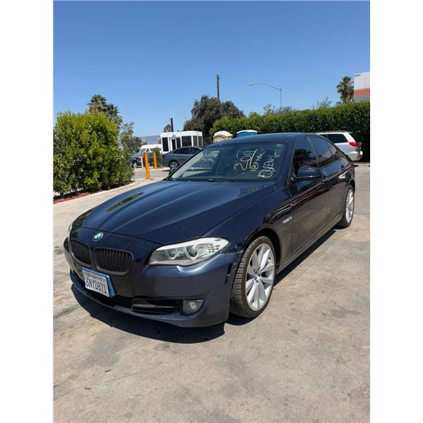 BMW  535I 2011 T