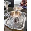 Image 5 : SERVING TRAY SET SILVERPLATE EMBOSSED SCROLLED DESIGNS