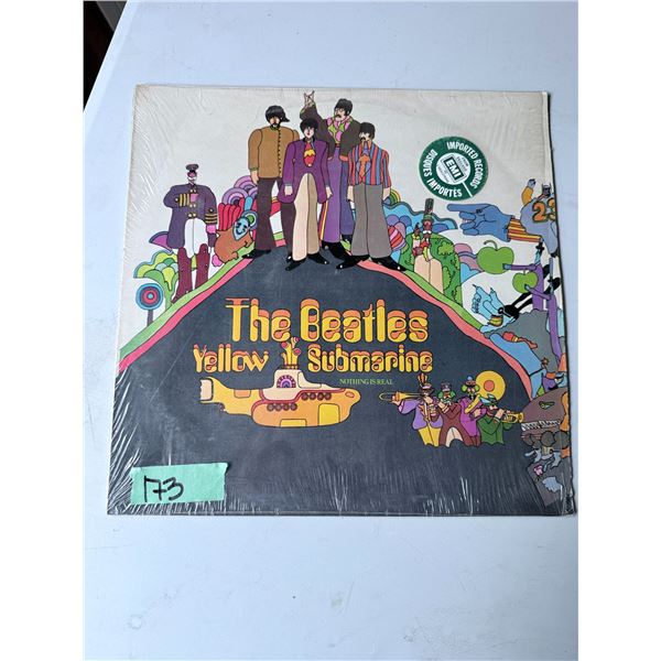THE BEATLES VINYL RECORD ALBUM YELLOW SUBMARINE ILLUSTRATED