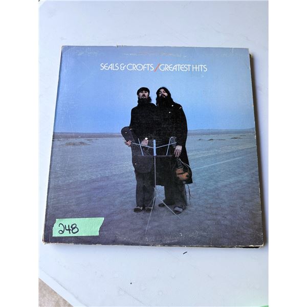 VINYL RECORD SEALS & CROFTS GREATEST HITS LP ALBUM COVER