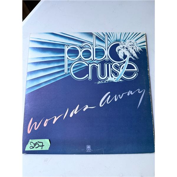 VINYL RECORD PABLO CRUISE WORLD'S AWAY LP SP-4697