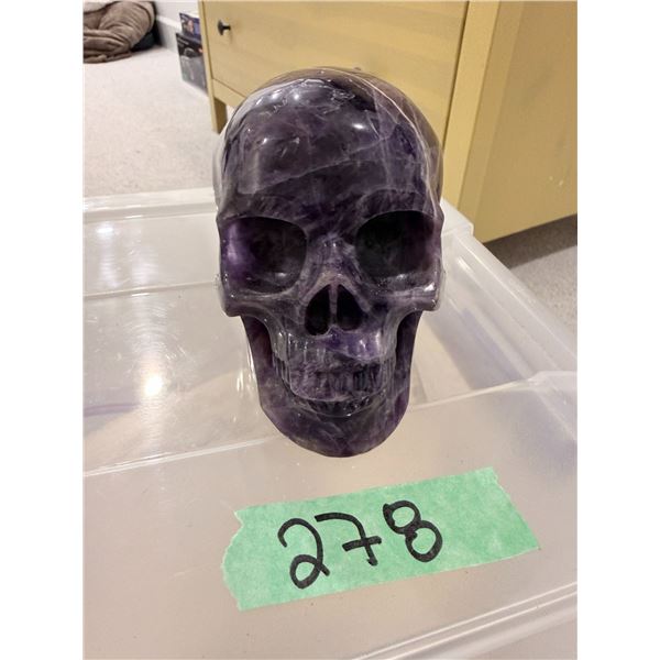 SKULLL AMETHYST STONE PURPLE POLISHED FINISH