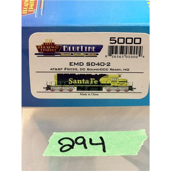 HO SCALE DIESEL LOCOMOTIVE BROADWAY LIMITED BLUELINE EMD SD40-2 AT&SF #5032 DCC READY