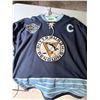 Image 1 : HOCKEY JERSEY CCM POLYESTER KNIT PITTSBURGH PENGUINS WINTER CLASSIC PATCH