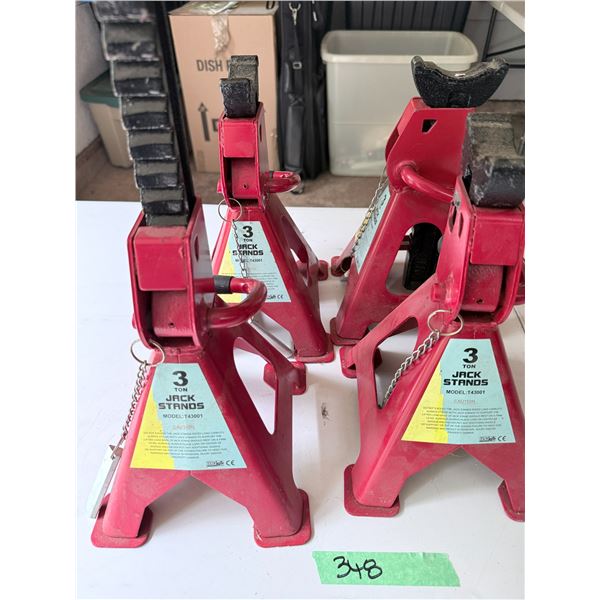 JACK STANDS  STEEL 3-TON CAPACITY MODEL T43001 BRAND NEW SET OF 4