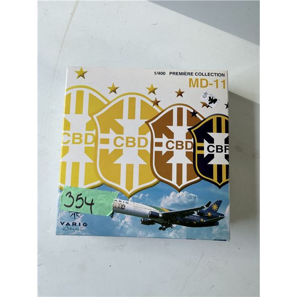 1/400 PREMIERE COLLECTION MD-11 VARIG BRASIL MODEL AIRPLANE DIECAST  BRAND NEW