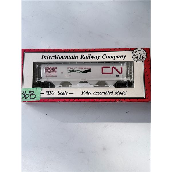 INTERMOUNTAIN RAILWAY COMPANY HO SCALE CN CYLINDRICAL HOPPER CAR 377971
